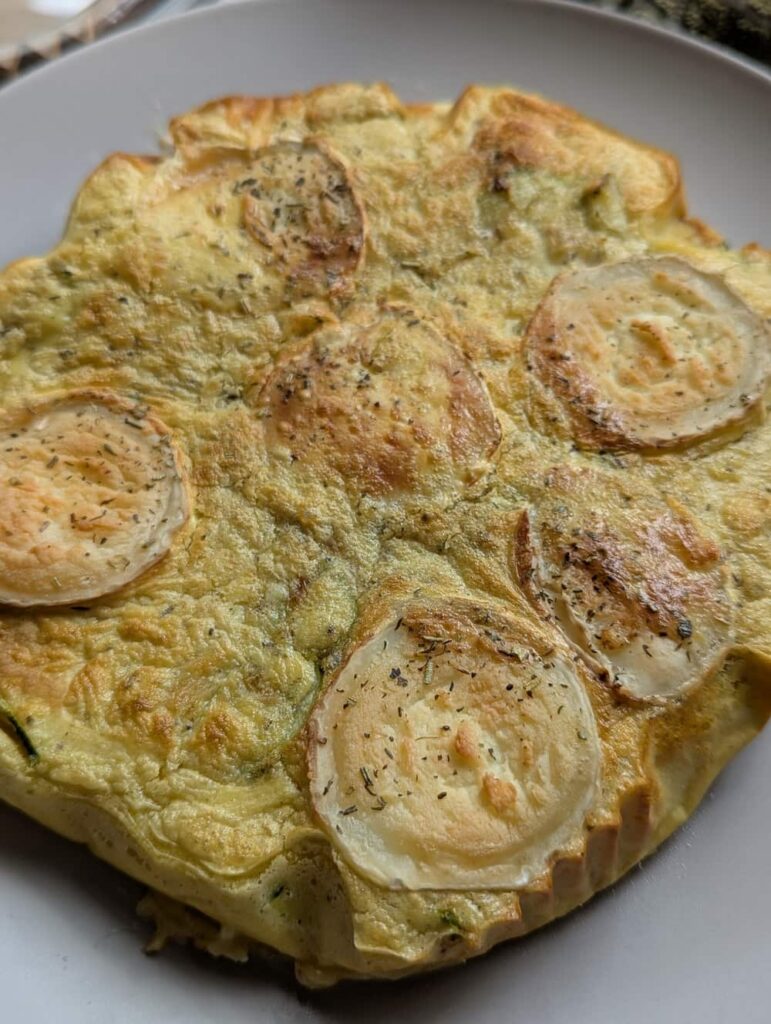 clafoutis léger au chèvre et à la courgette cuit au air fryer