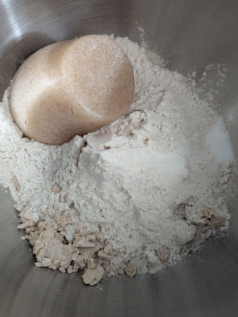 4 ajouter le mucilage sur les farines