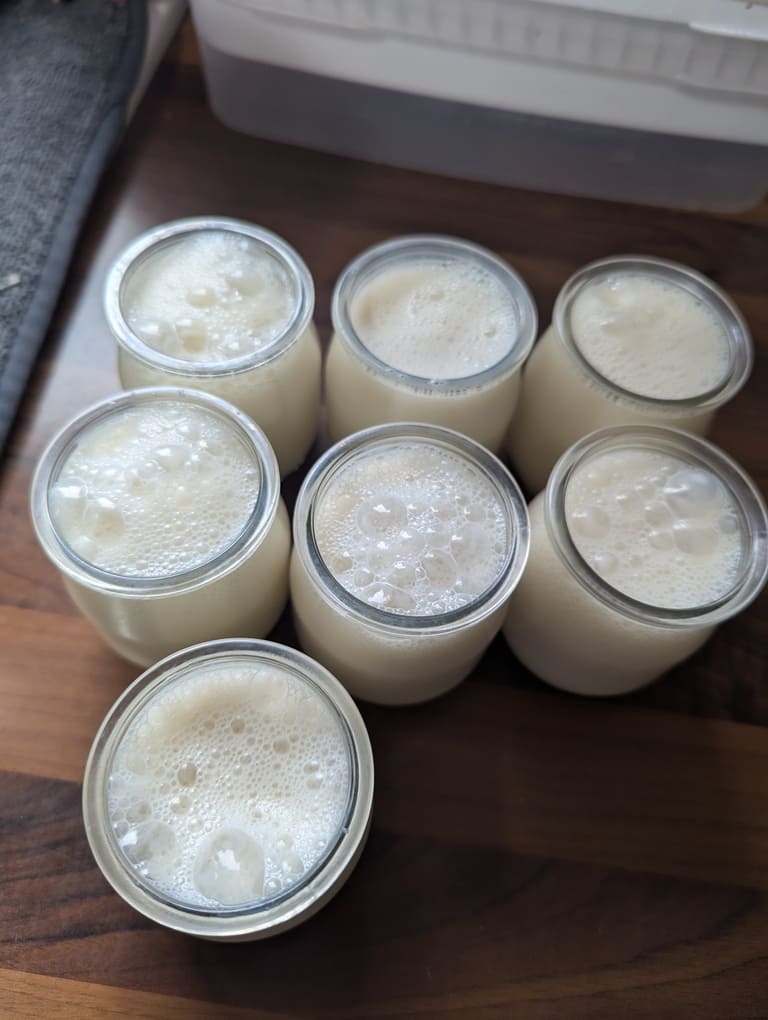 verser le mélange dans les pots