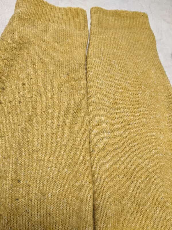 rase bouloche pour raviver un pull et éviter de le jeter