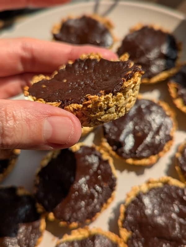 biscuit croquant à l'avoine et chocolat healthy