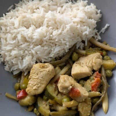 recette légère de poulet au curry et lait de coco