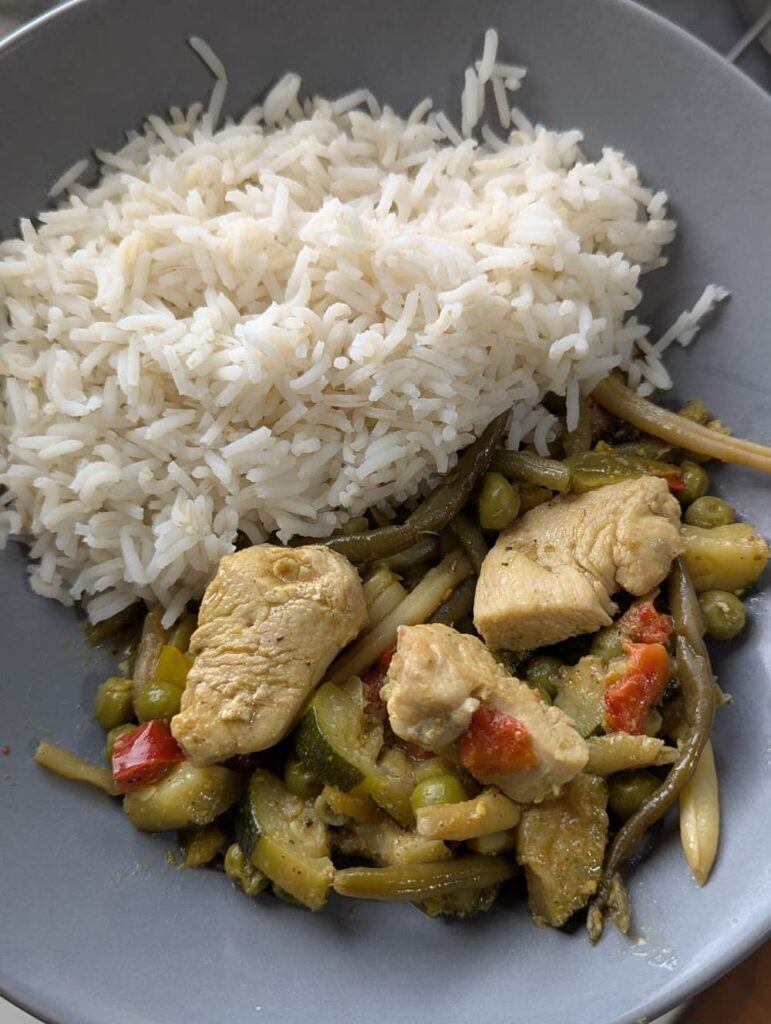 recette légère de poulet au curry et lait de coco