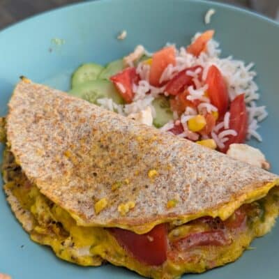 wrap healthy à l'omelette et à la tomate