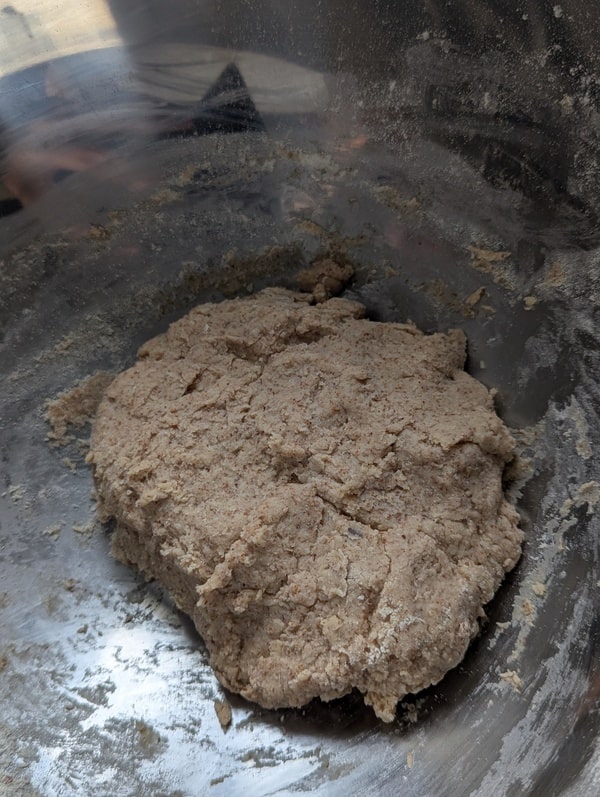 former une boule de pate
